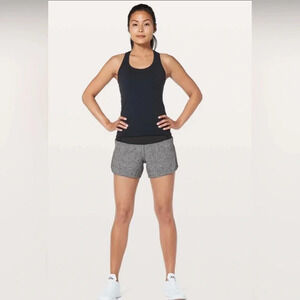 Lululemon Run Times Short II *4"
Heather Lux Multi Black / Black